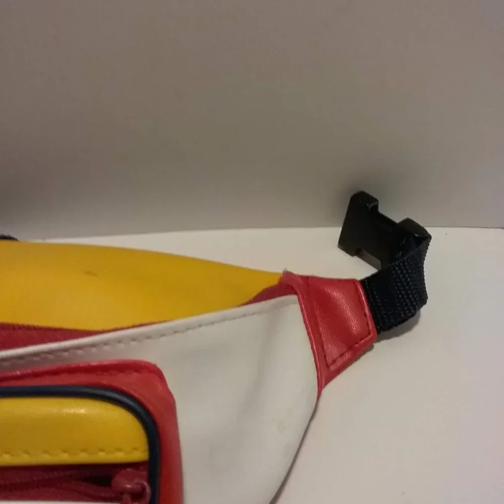 Iberia Club Pelicano Waistpack